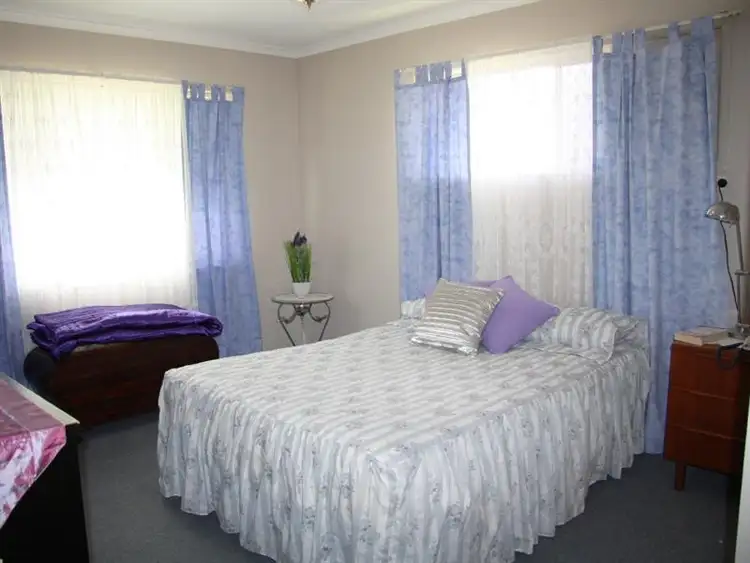 Sixth view of Homely house listing, 10 Kuringal Dr, Ferny Hills QLD