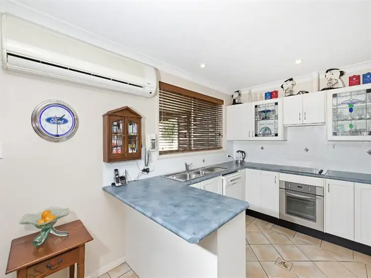 Third view of Homely house listing, 17 Magnolia Ct, Toronto NSW