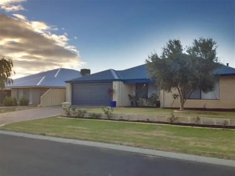 4 Casson St, Dalyellup WA