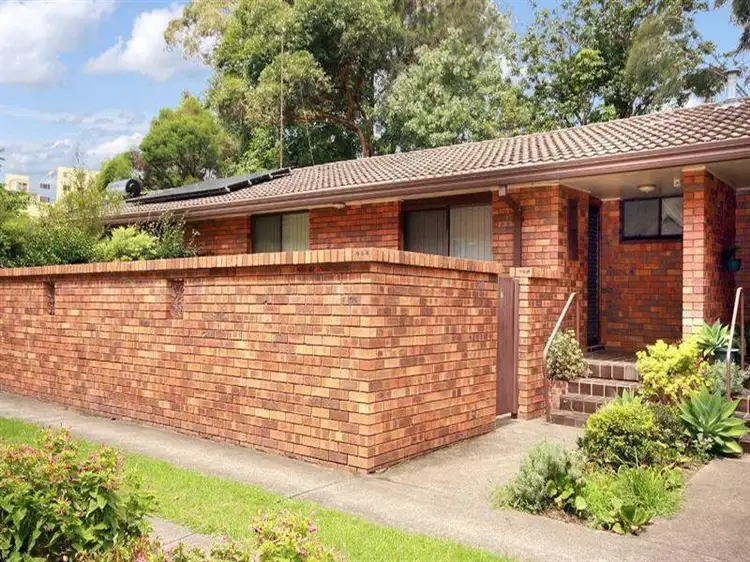2/20 Northcote St, Wollongong NSW