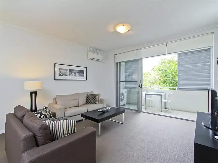 130/1 Moores Cres, Varsity Lakes QLD