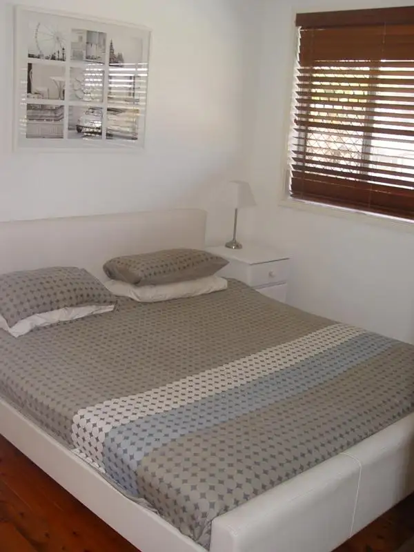 Third view of Homely house listing, 5 Dalton Cl, Belmont North NSW