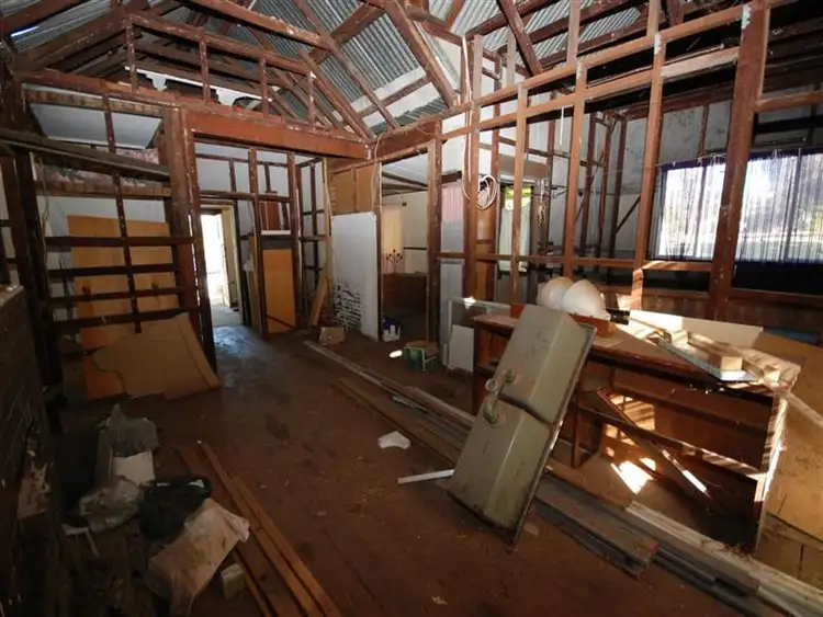 Sixth view of Homely house listing, 20 Lock St, Narrogin WA