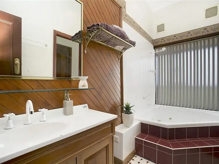 Fifth view of Homely house listing, 6 First Ave, Rutherford NSW