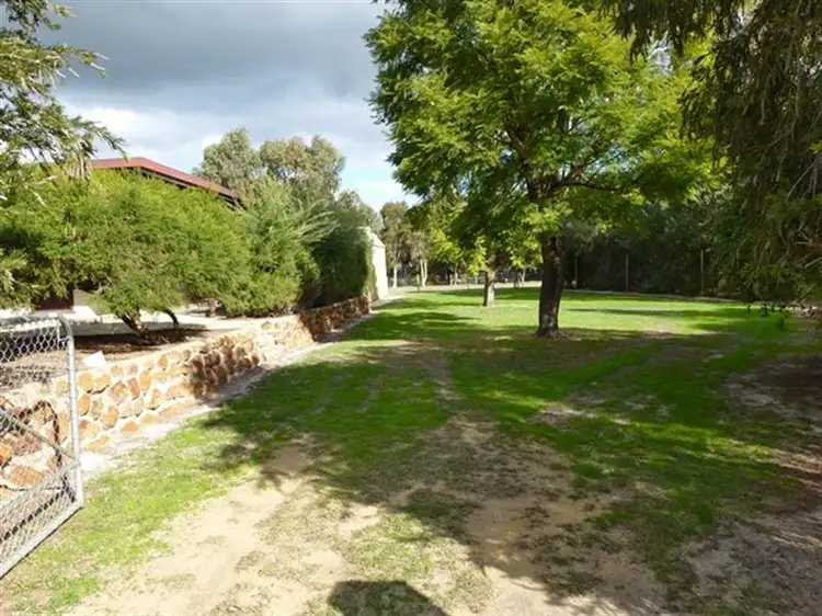 22 Brockholes St, Bullsbrook WA