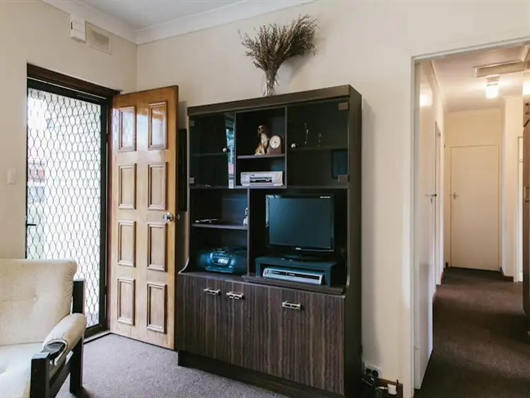 2/22 Illawarra Ave, Hove SA