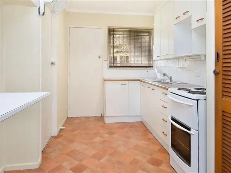 Third view of Homely unit listing, 7/60 Chalk St, Wooloowin QLD