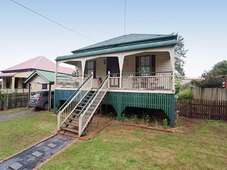 98 James St, South Toowoomba QLD