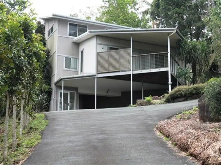 96 Contour Rd, Tamborine Mountain QLD