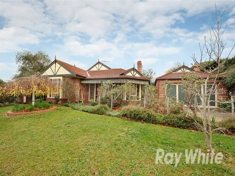 16 Roger Ct, Rowville VIC