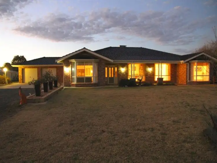 120 Stafford Dr, Narrabri NSW