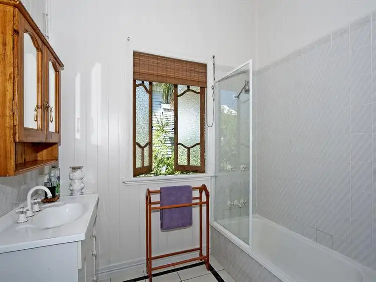 Fourth view of Homely house listing, 10 View St, Woodend QLD