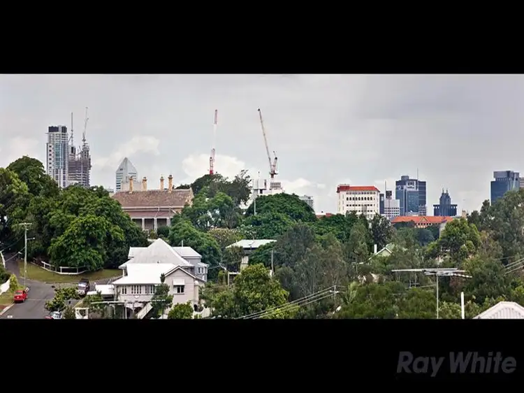 13/36 Tenth Ave, Windsor QLD