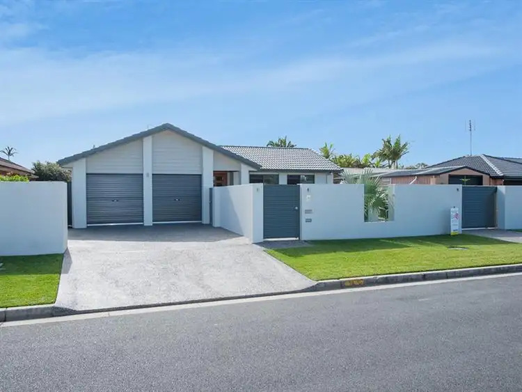 18 Salvia St, Hollywell QLD