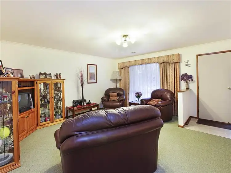 Fifth view of Homely house listing, 19 Lennox Ct, Drysdale VIC