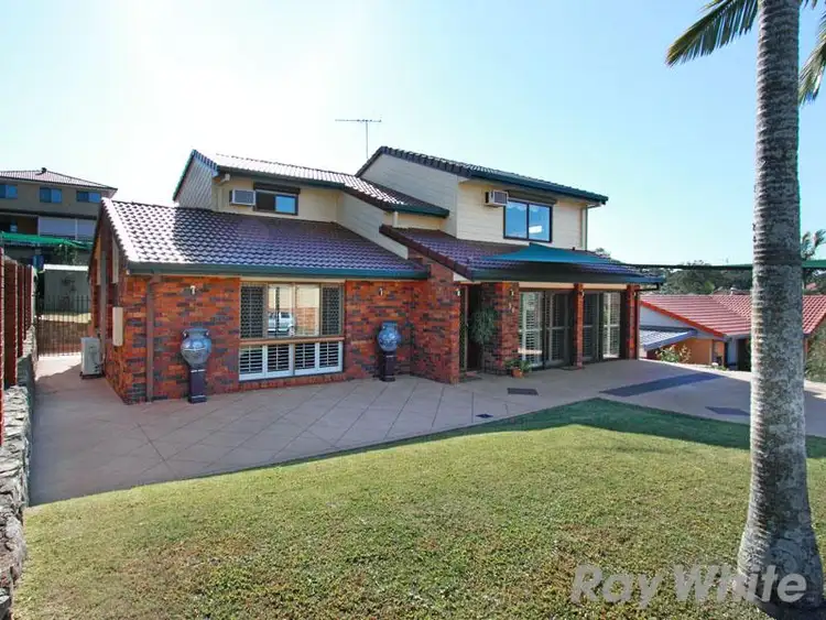 30 Hagman St, Stafford Heights QLD