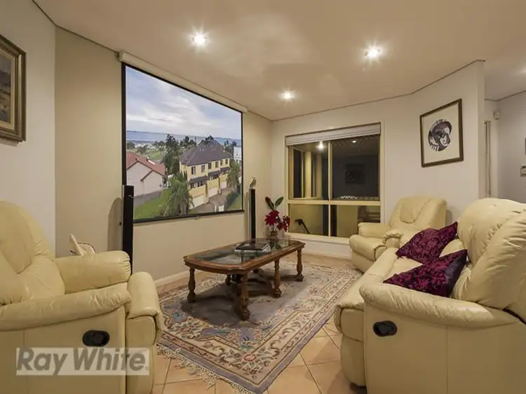 Fourth view of Homely townhouse listing, 4/20 Mainsail St, Birkdale QLD