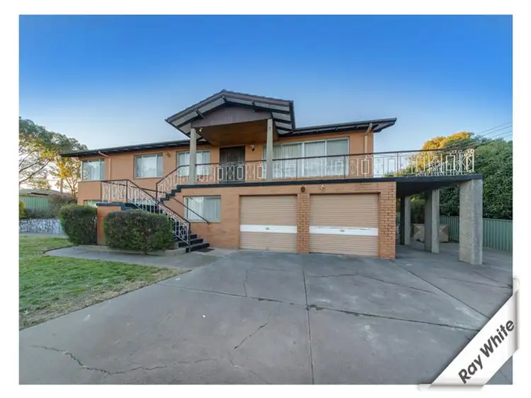 12 Linger Pl, Melba ACT