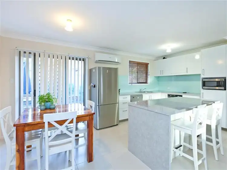 7 Lindon St, Birkdale QLD