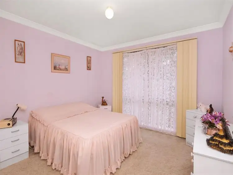 Sixth view of Homely house listing, 4 Debra Anne Dr, Bateau Bay NSW