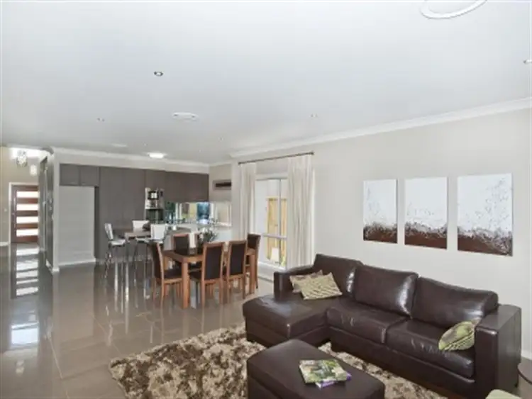 Second view of Homely house listing, 7 Azure Way, Hope Island QLD