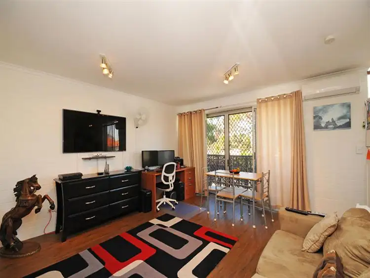 Second view of Homely unit listing, 1/208 Oxley Ave, Margate QLD