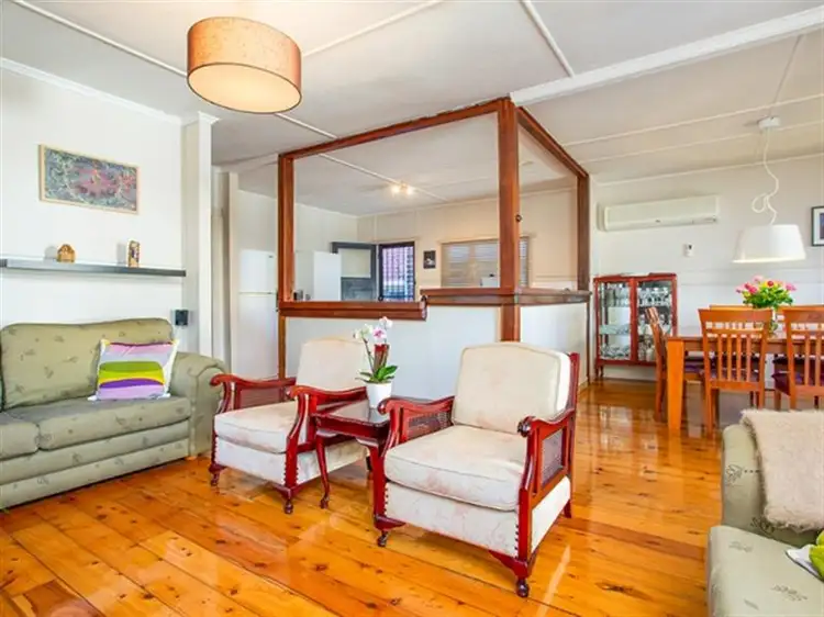 Fifth view of Homely house listing, 15 Shepherd St, Wynnum QLD
