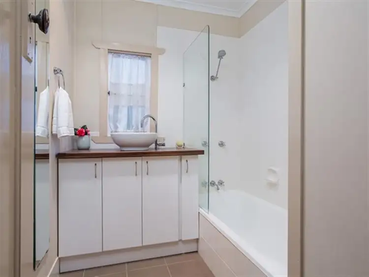 Seventh view of Homely house listing, 15 Shepherd St, Wynnum QLD