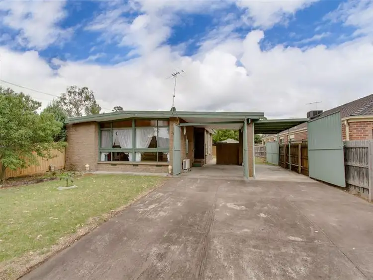 29 Wingara Dr, Rosebud VIC