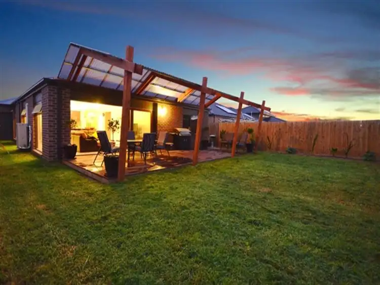 25 Elation Blvd, Doreen VIC
