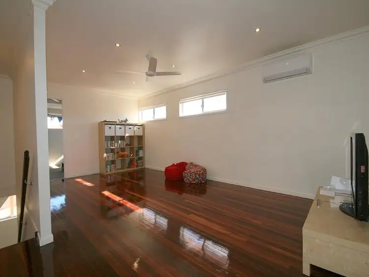 Third view of Homely house listing, 35 Bonniebrae St, Wynnum West QLD