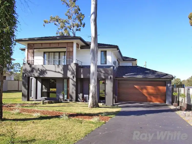 7 Seeana Cres, Bridgeman Downs QLD