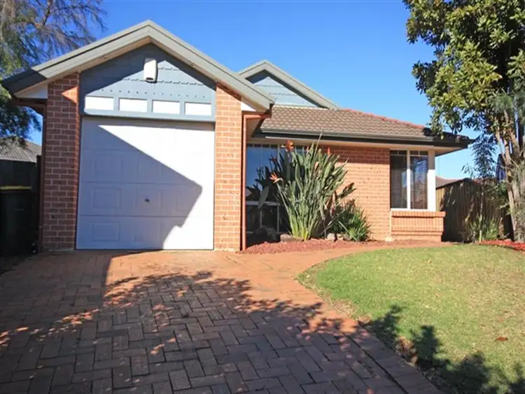 16 Baragil Mews, Mount Annan NSW
