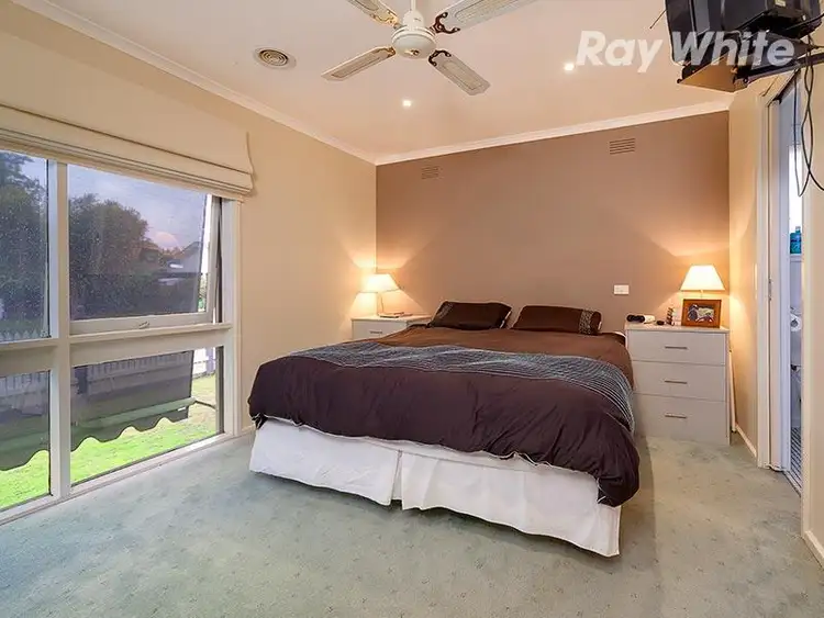 Seventh view of Homely house listing, 2 Moonya Dr, Wodonga VIC
