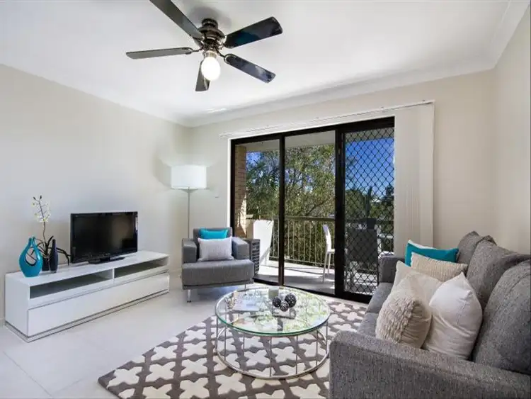 Third view of Homely apartment listing, 4/32 Hetherington St, Herston QLD