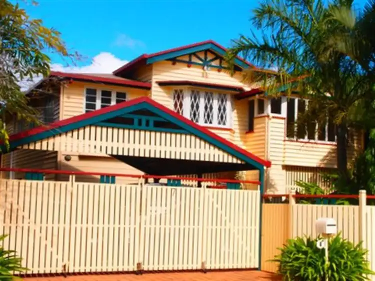 7 Schaefer St, West Mackay QLD
