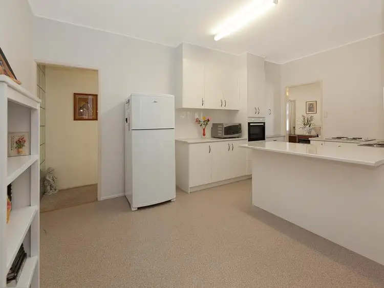 Sixth view of Homely house listing, 301 Cliveden Ave, Oxley QLD