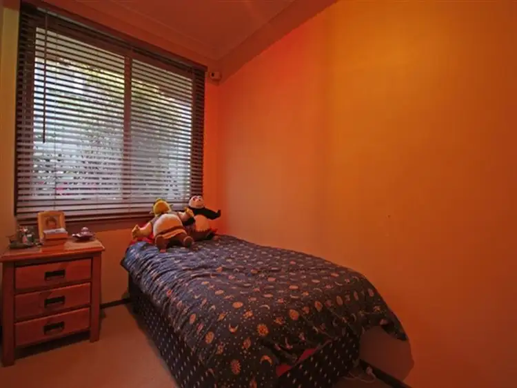 Sixth view of Homely house listing, 5 Sauternes Pl, Eschol Park NSW