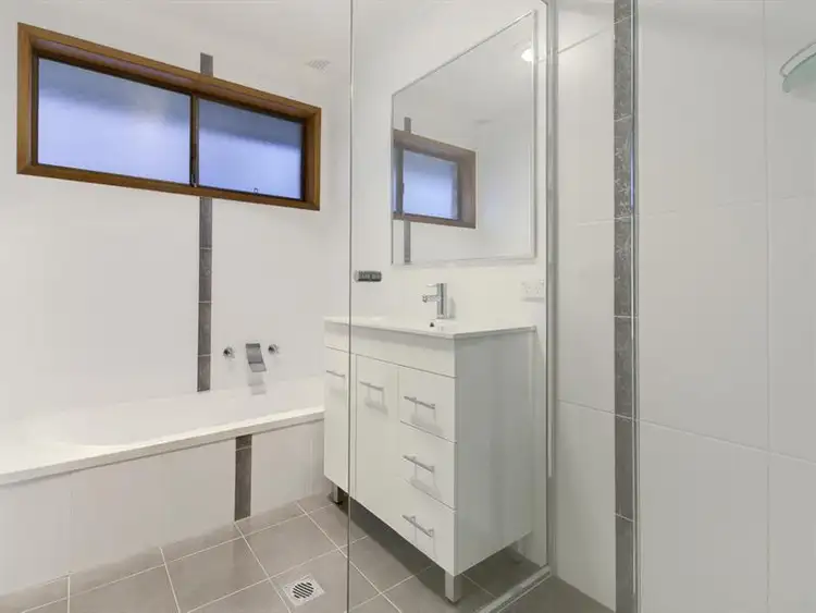 Fifth view of Homely unit listing, 1/169 Kanahooka Rd, Kanahooka NSW