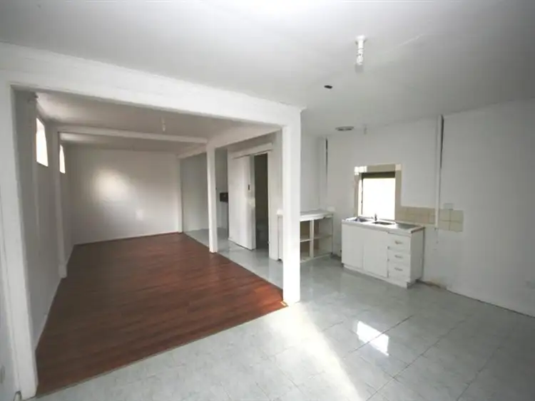 Fourth view of Homely house listing, 27 Yarmouth Ave, St Albans VIC