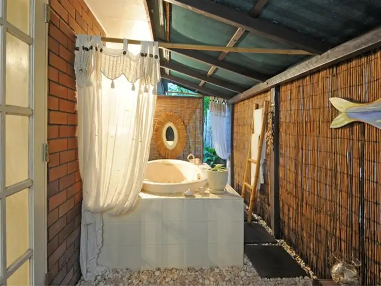 Fourth view of Homely unit listing, 4/20 Pandanus Dr, Cannonvale QLD