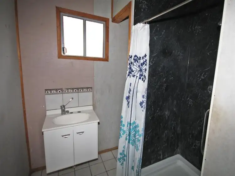 Sixth view of Homely house listing, 5 Orange St, Biloela QLD