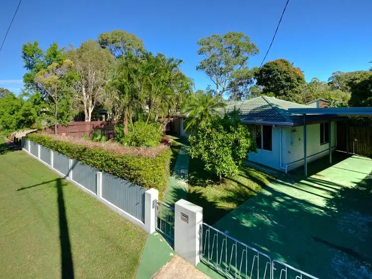 17 Fern St, Deception Bay QLD