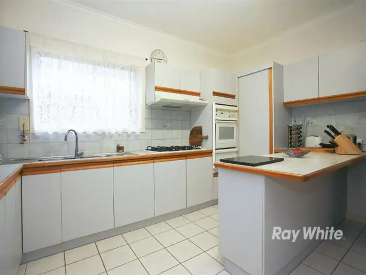 Sixth view of Homely unit listing, 1/10 Bowman St, Noble Park VIC