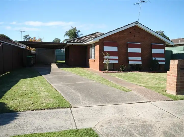 20 Hanna Ave, Lurnea NSW