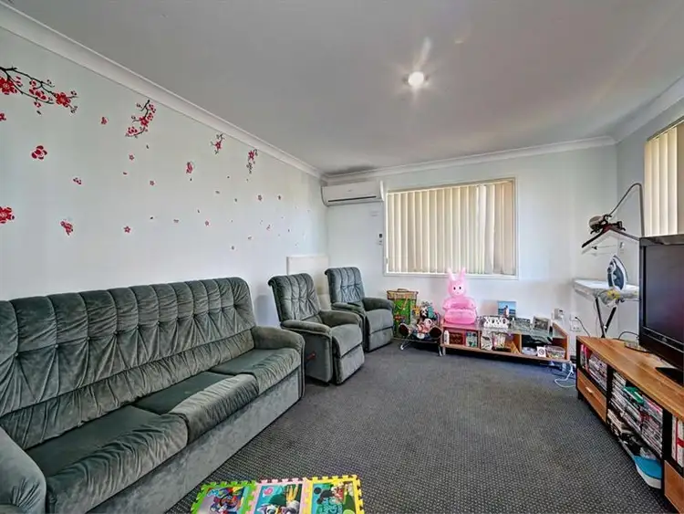 Third view of Homely house listing, 11 Blake Ct, Thabeban QLD