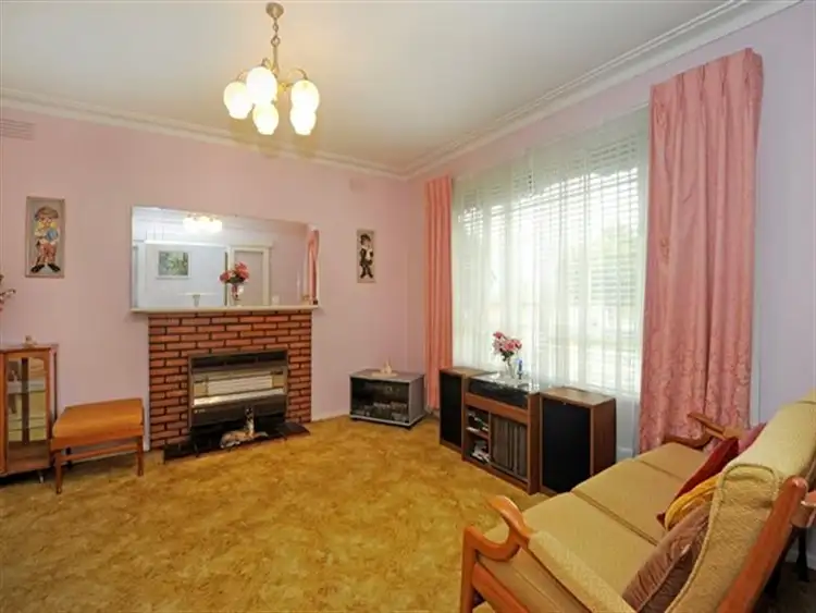 Second view of Homely house listing, 20 Eagle Ave, Kingsbury VIC