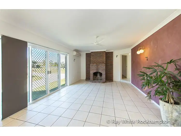 Fifth view of Homely house listing, 10 Mildura Rd, Rockyview QLD