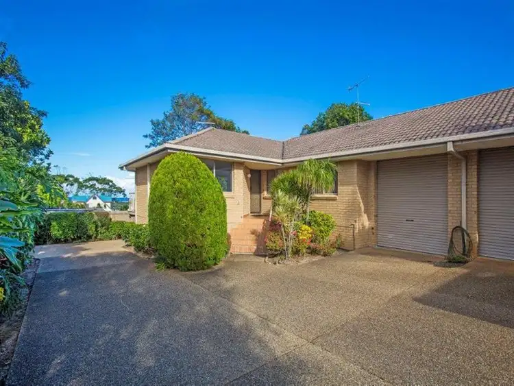 Second view of Homely house listing, 2/24 Terranora Rd, Banora Point NSW