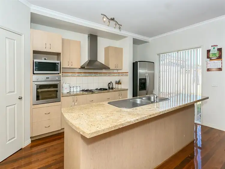 Fourth view of Homely house listing, 15 Homebush Rd, Cairnlea VIC